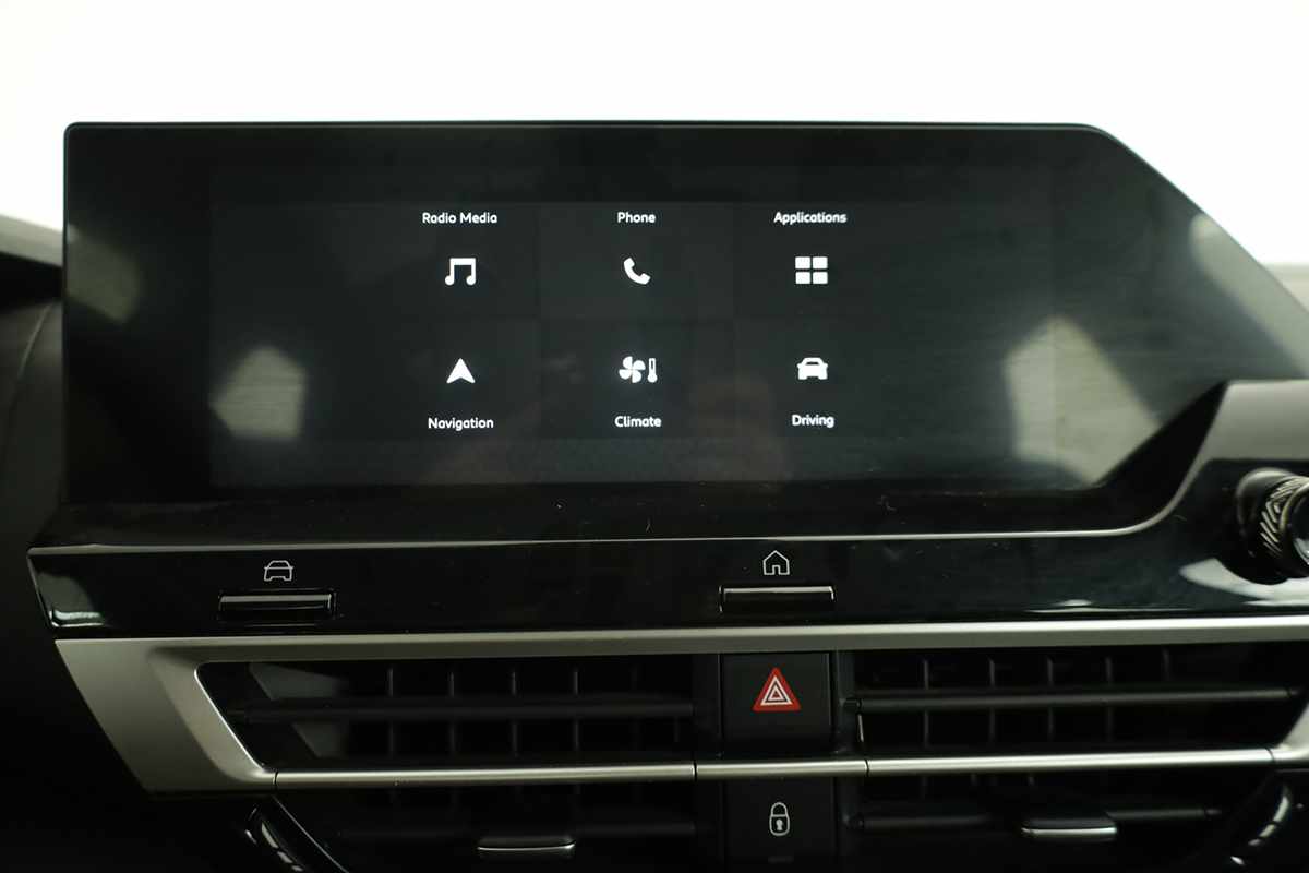 citroen-c4-2024-gasolina-1199cc