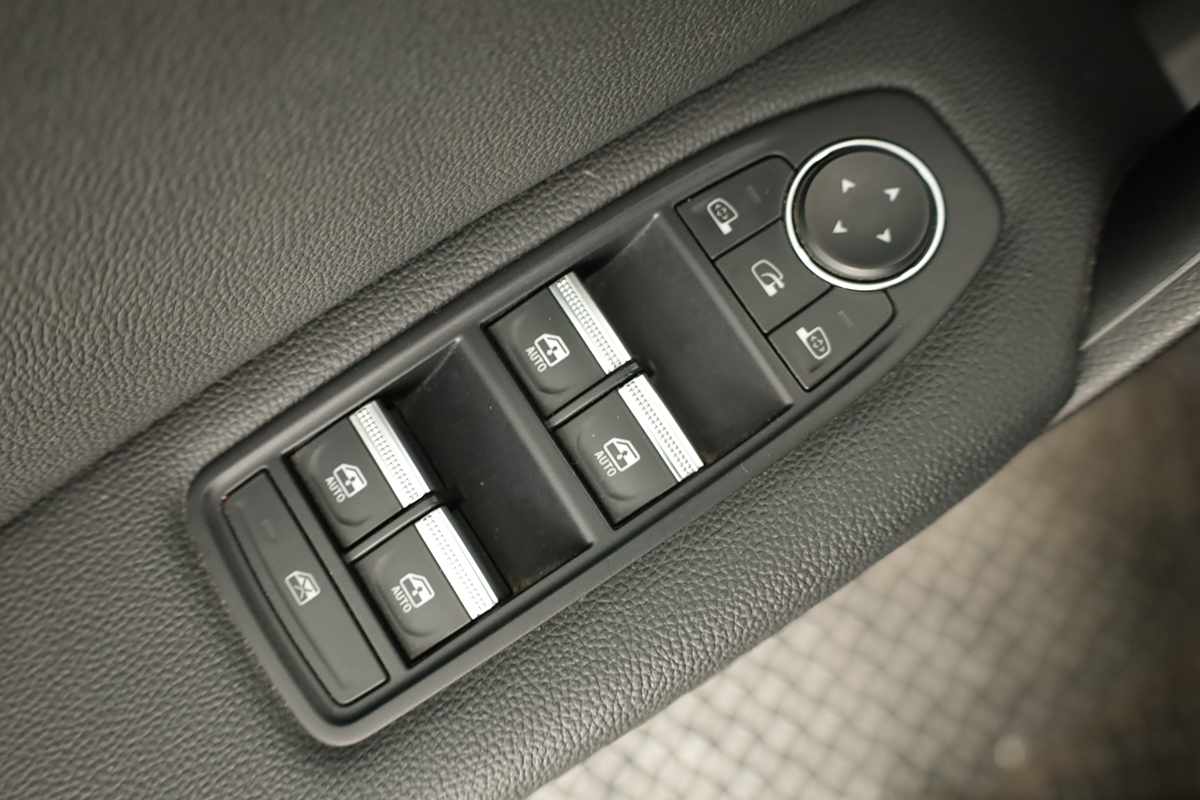 renault-captur-2024-gasolina-999cc