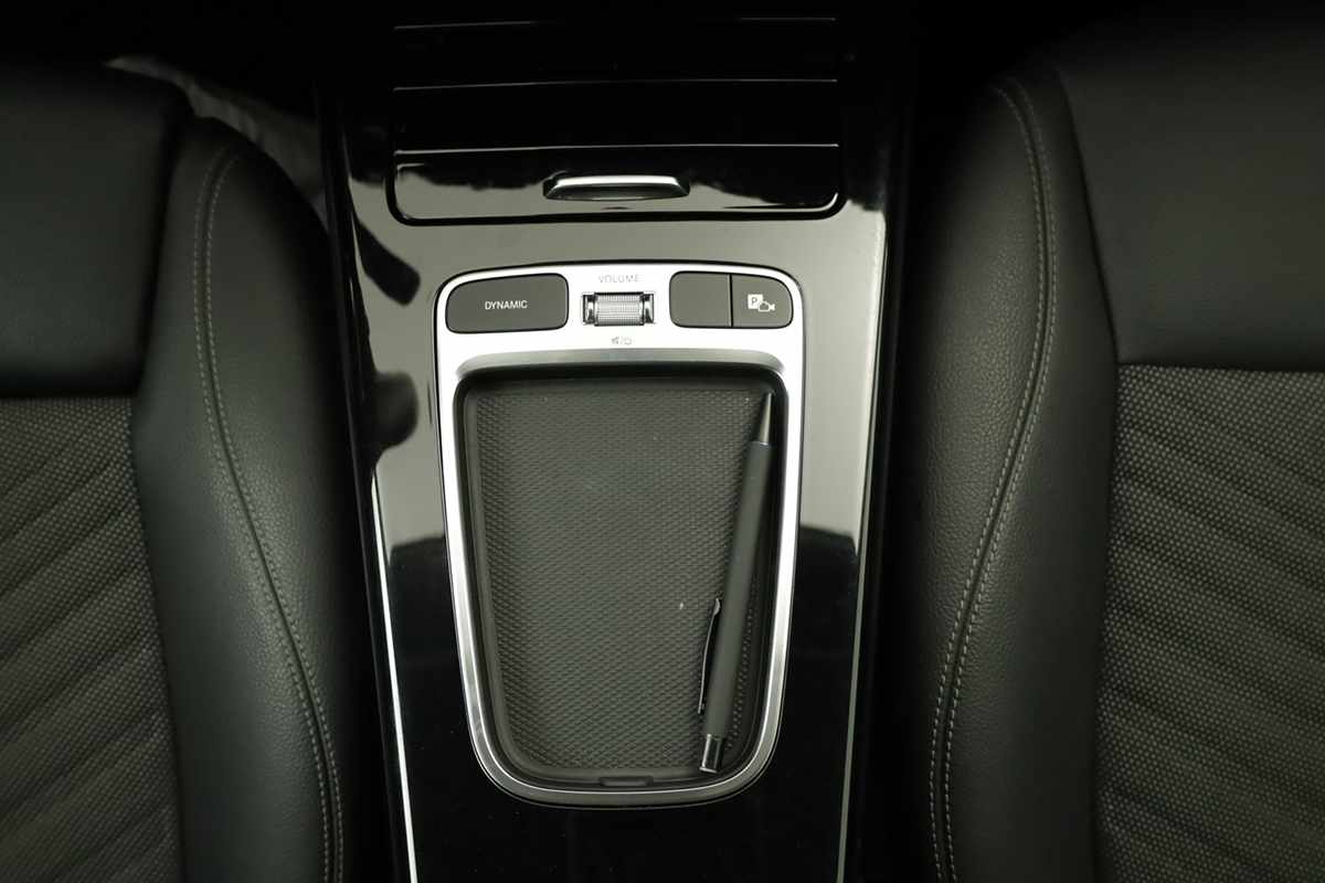 mercedes-benz-classe-a-2024-gasolina-1332cc