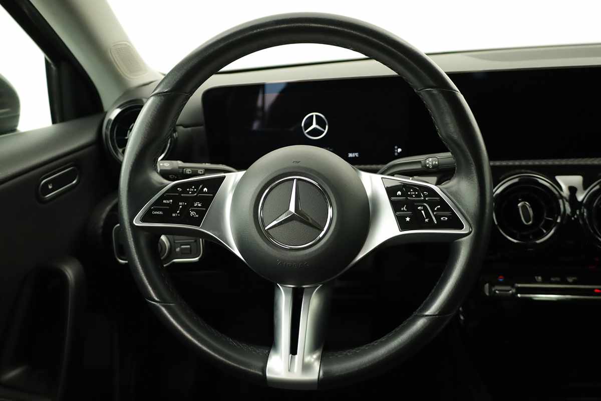 mercedes-benz-classe-a-2024-gasolina-1332cc