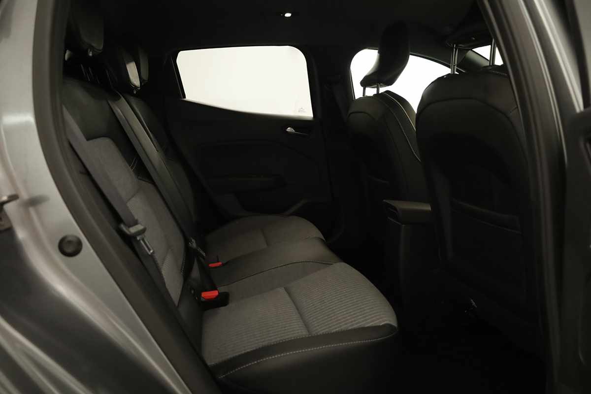 renault-clio-2024-gpl-999cc