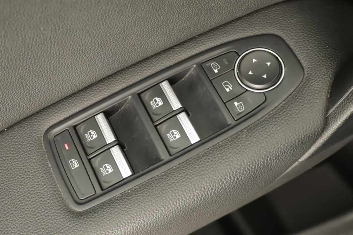 renault-captur-2024-gasolina-999cc