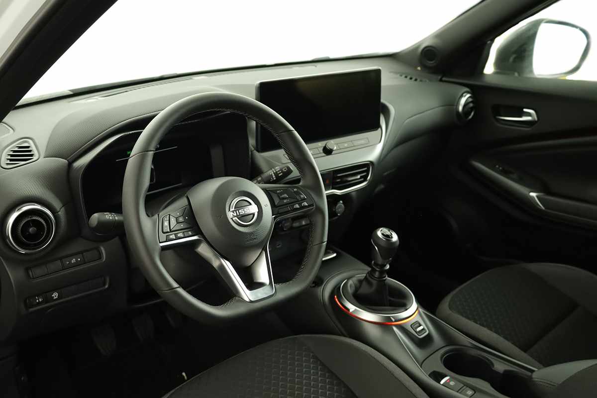 nissan-juke-2025-gasolina-999cc