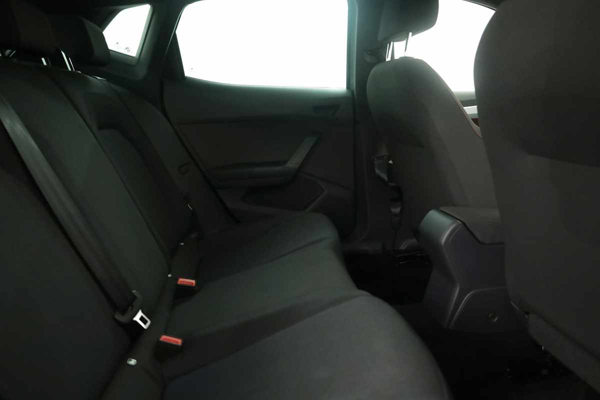 seat-ibiza-2025-gasolina-999cc