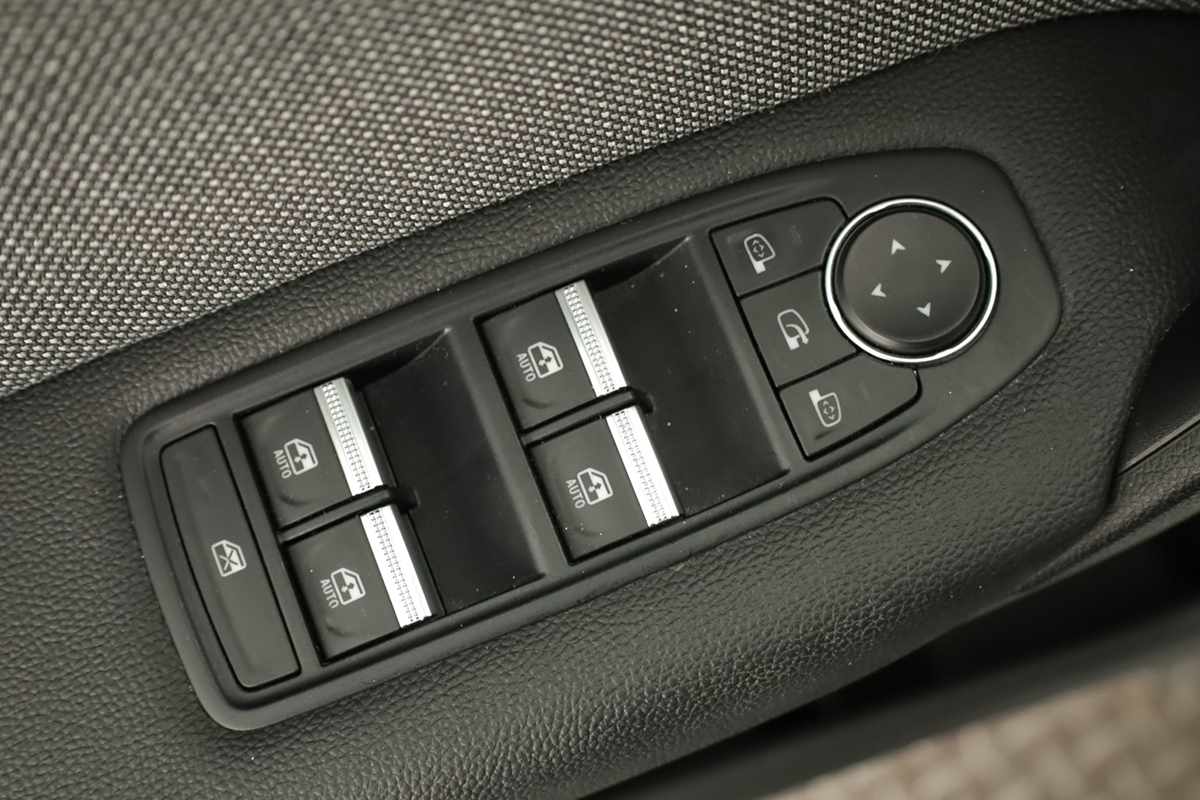 renault-captur-2024-gasolina-999cc