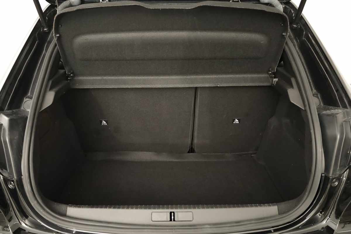 peugeot-208-2025-gasolina-1199cc