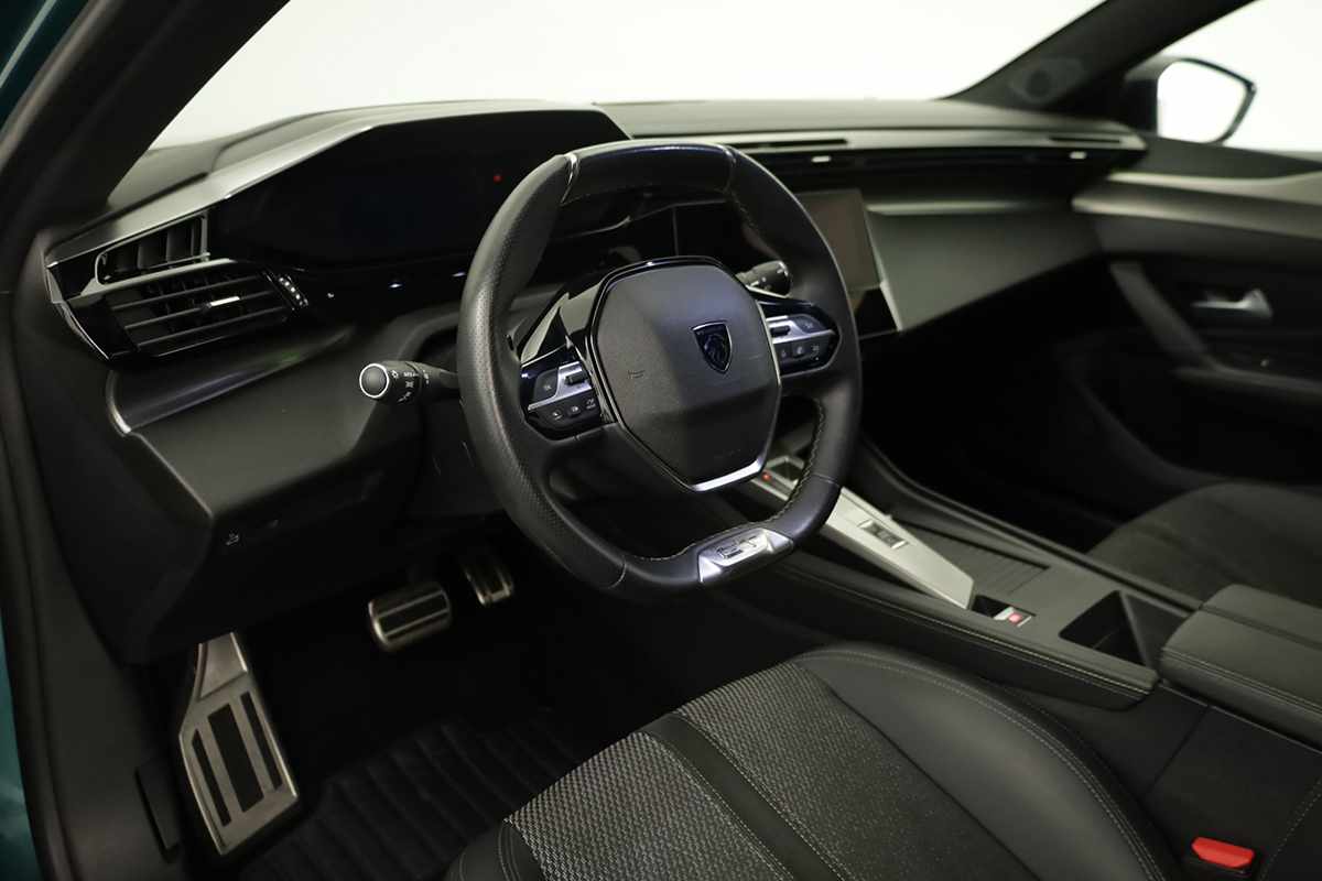 peugeot-308-sw-2024-gasolina-1199cc