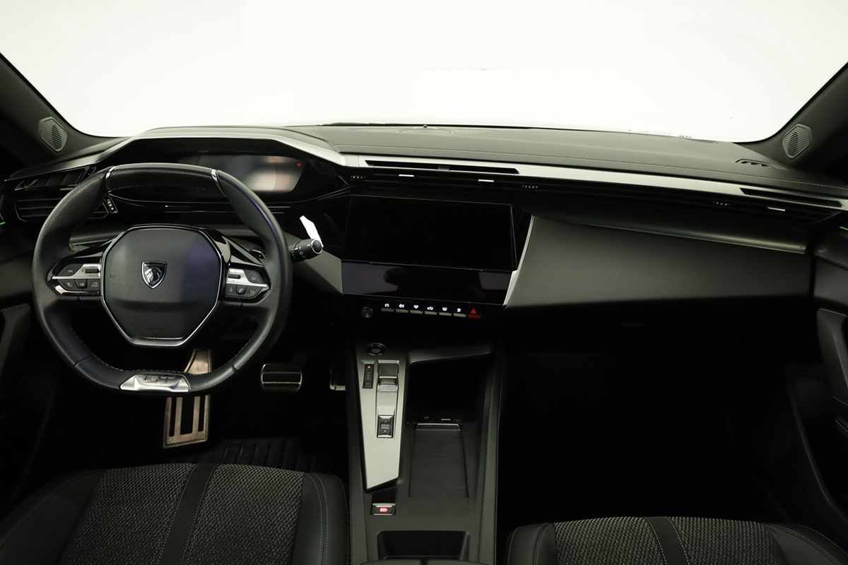 peugeot-308-sw-2024-gasolina-1199cc