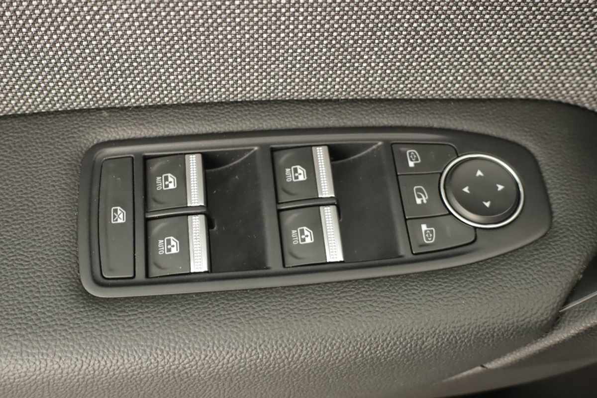 renault-captur-2025-gpl-999cc