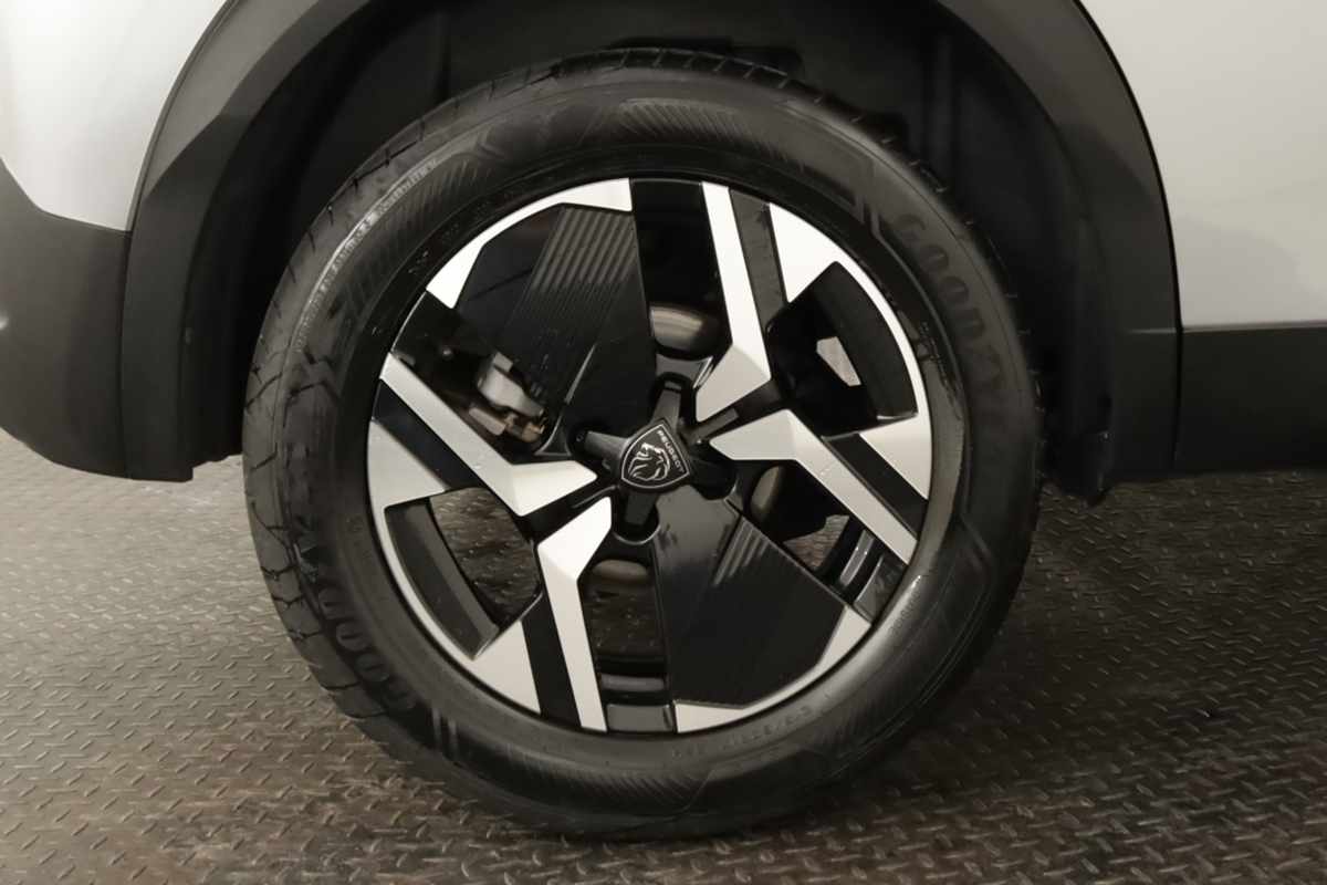 peugeot-2008-2025-gasolina-1199cc