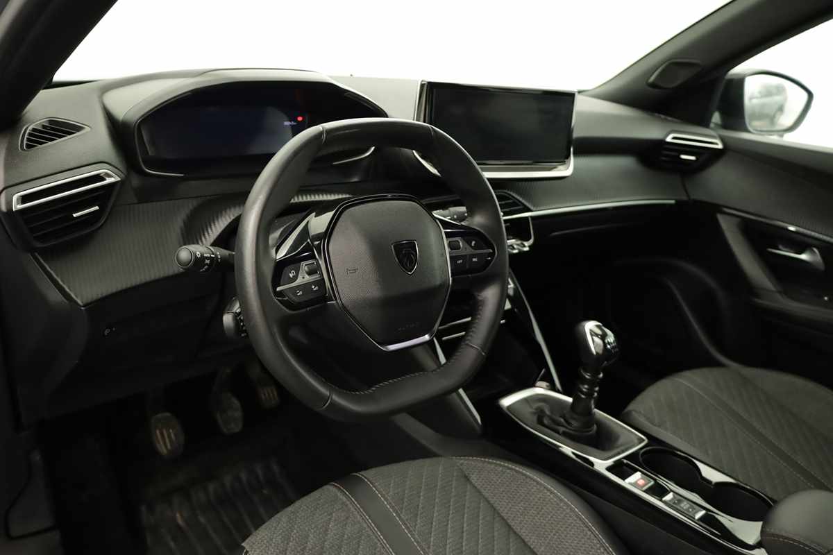 peugeot-2008-2025-gasolina-1199cc