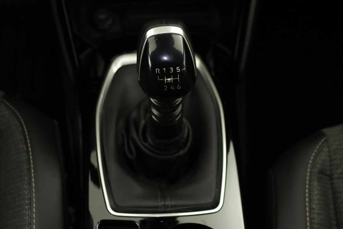 peugeot-2008-2025-gasolina-1199cc