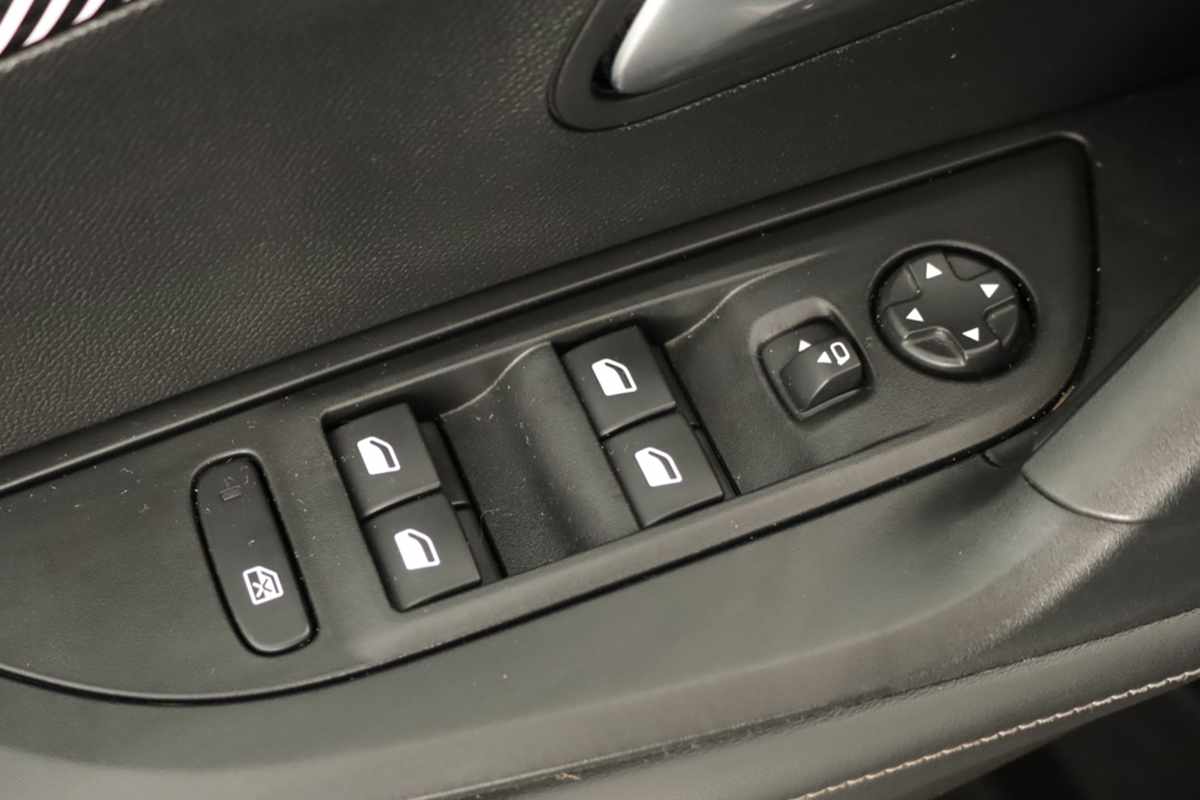 peugeot-2008-2025-gasolina-1199cc