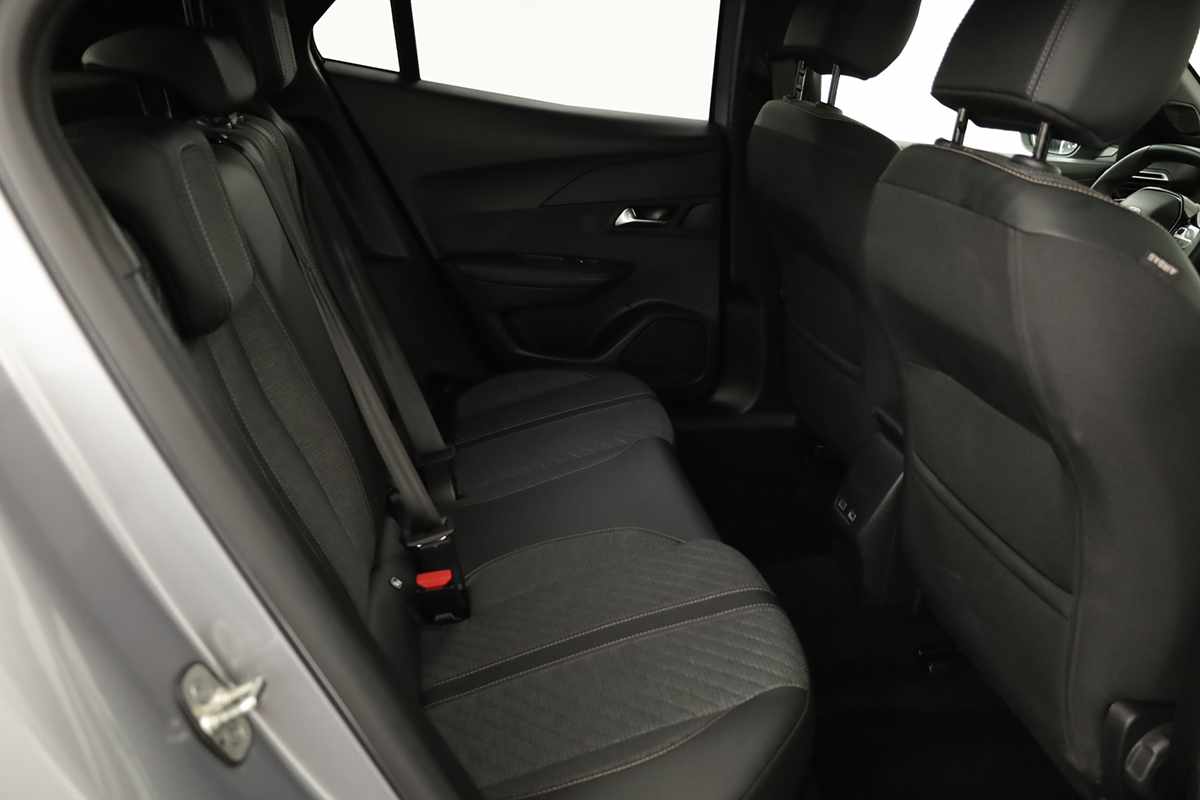 peugeot-2008-2025-gasolina-1199cc