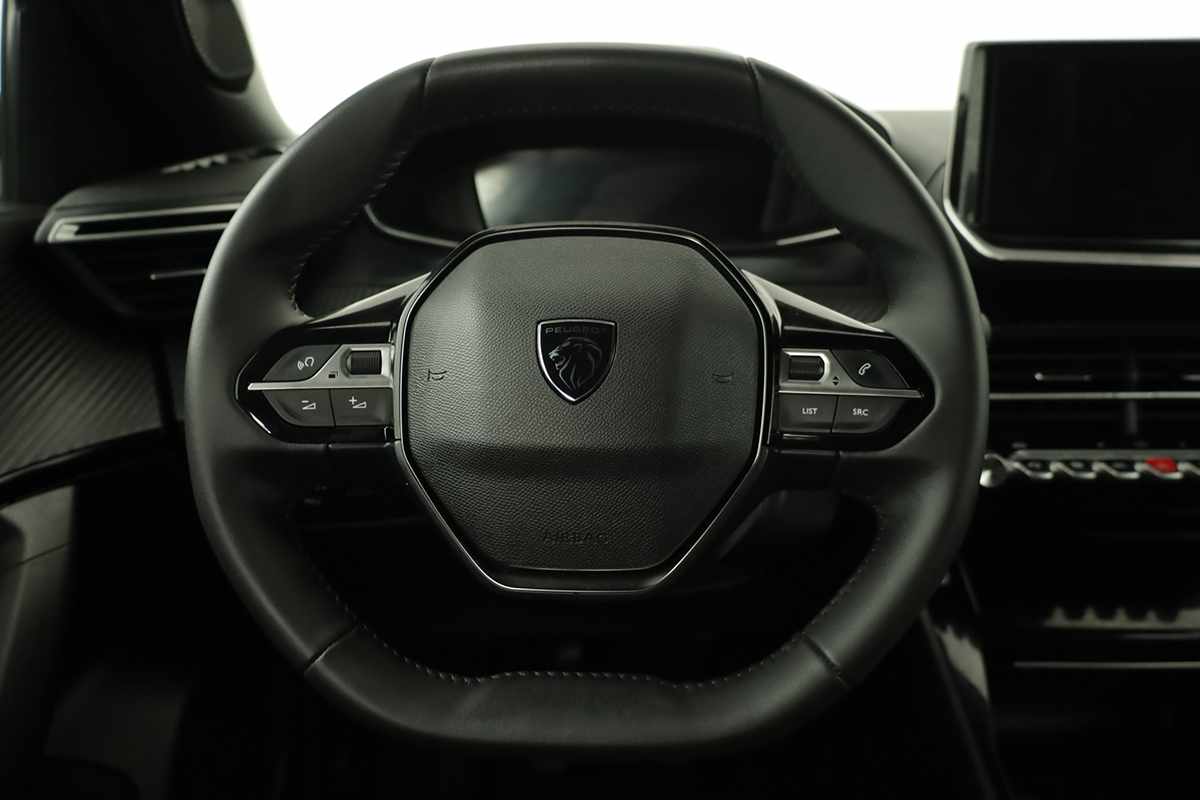 peugeot-2008-2025-gasolina-1199cc
