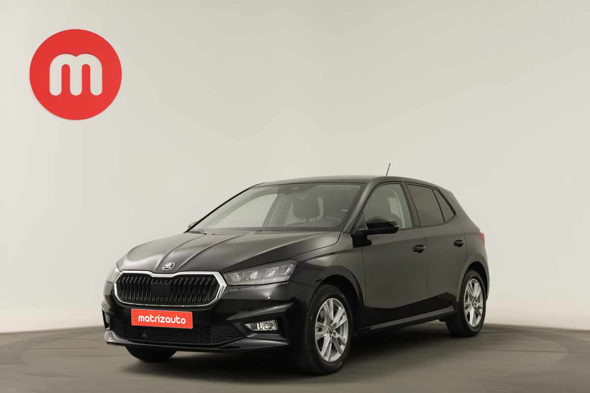 skoda-fabia-2025-gasolina-999cc