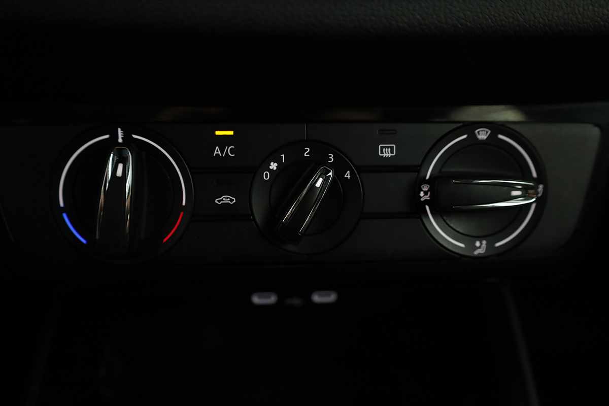 skoda-fabia-2025-gasolina-999cc