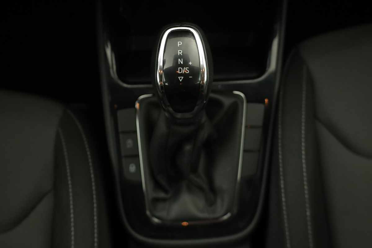 skoda-fabia-2025-gasolina-999cc