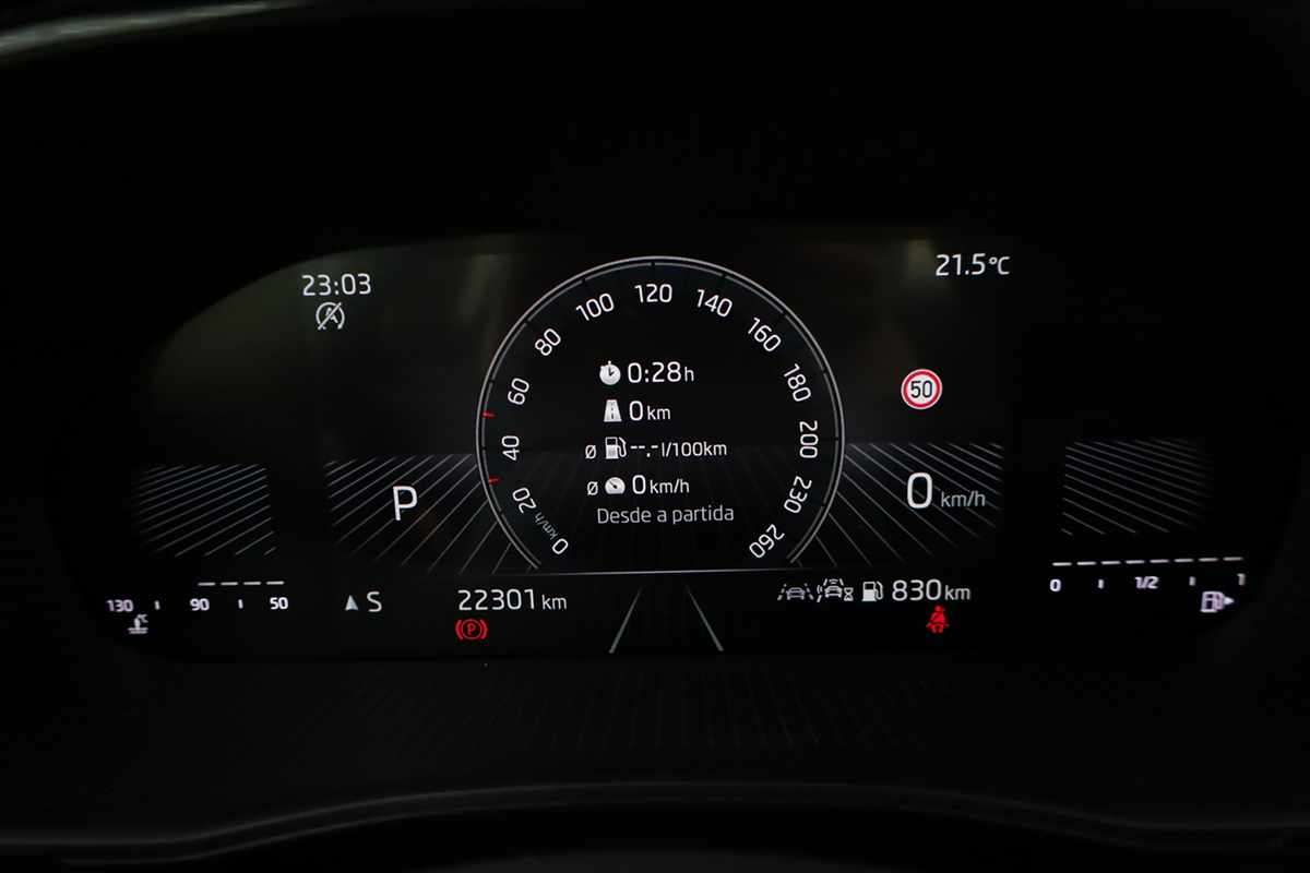 skoda-fabia-2025-gasolina-999cc