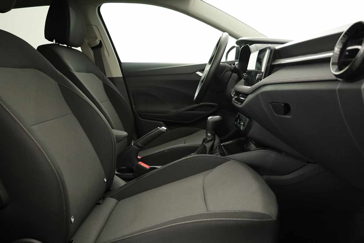 skoda-fabia-2025-gasolina-999cc