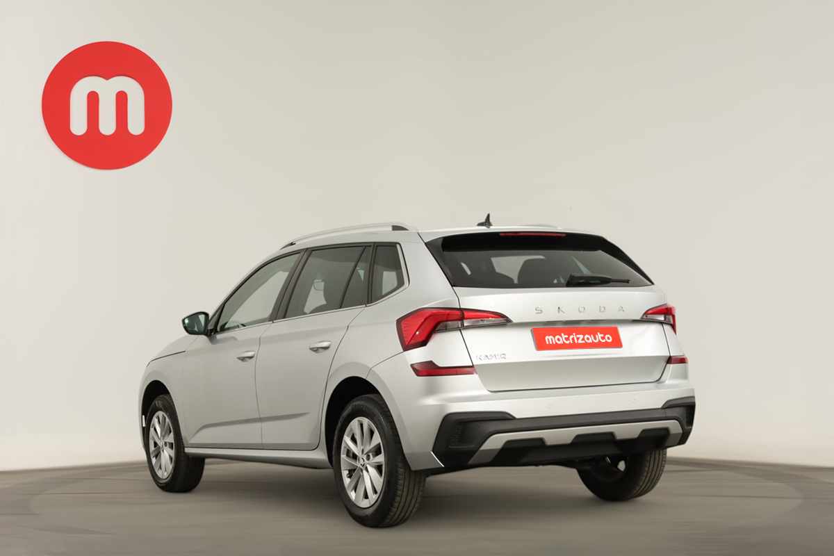 skoda-kamiq-2024-gasolina-999cc
