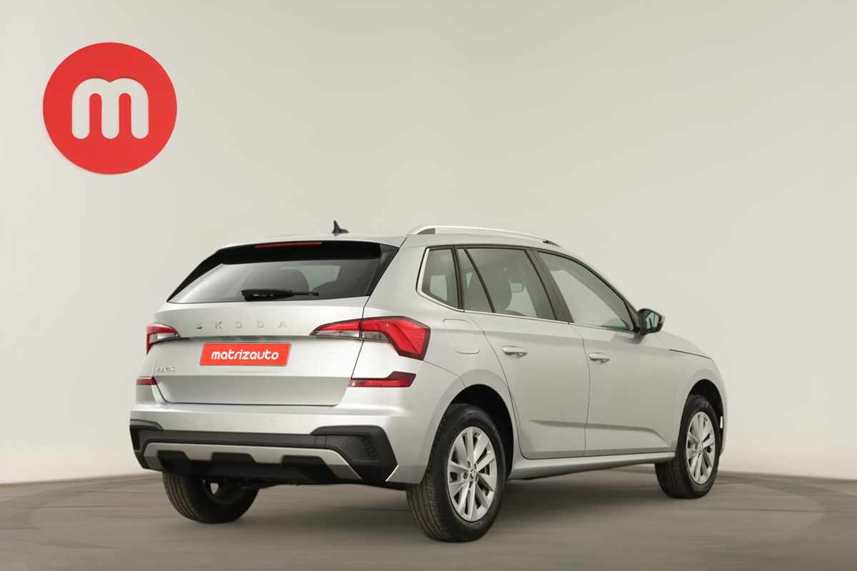 skoda-kamiq-2024-gasolina-999cc