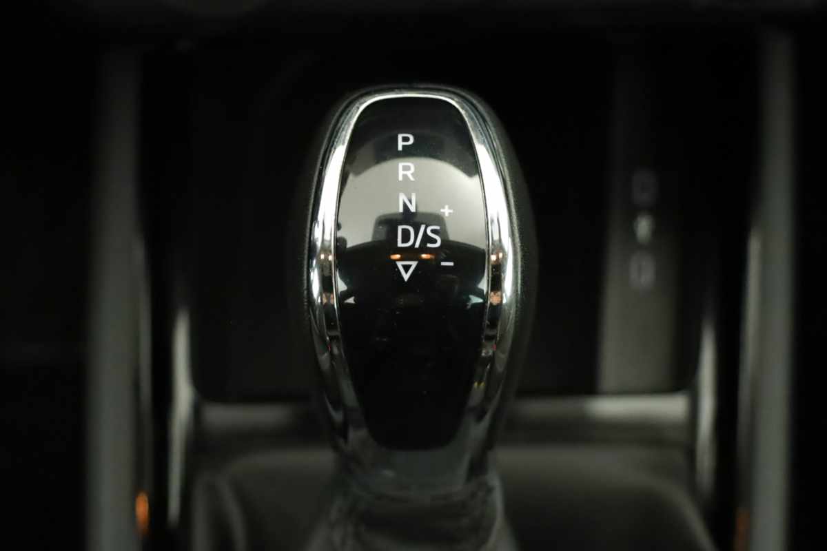 skoda-kamiq-2024-gasolina-999cc