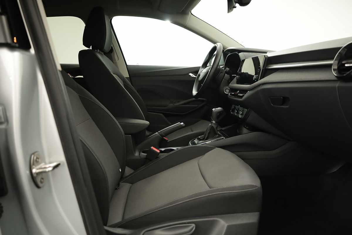 skoda-fabia-2025-gasolina-999cc