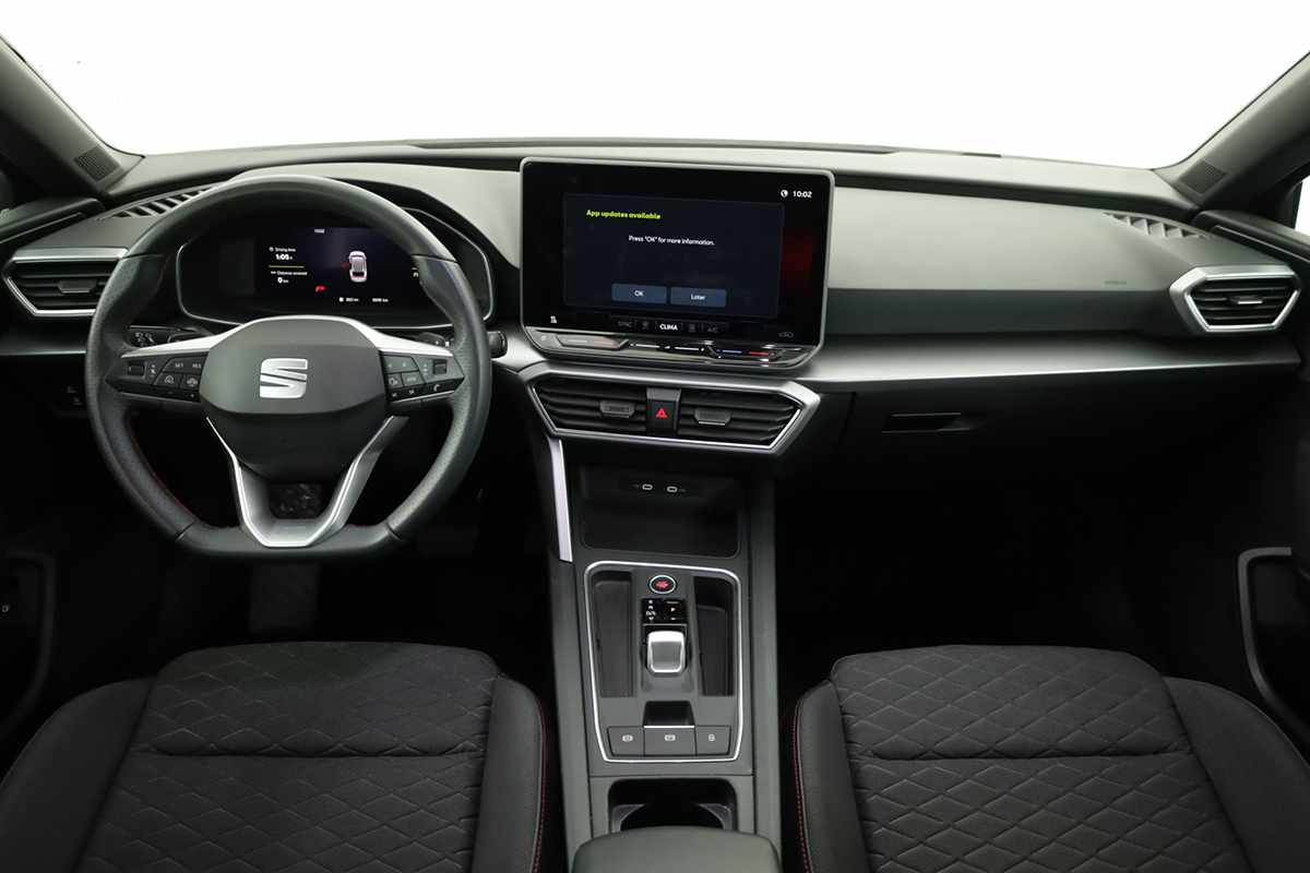 seat-leon-st-2025-hibrido-a-gasolina-1498cc