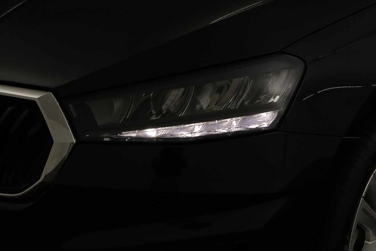 skoda-fabia-2025-gasolina-999cc