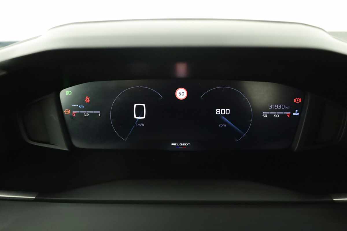 peugeot-2008-2025-gasolina-1199cc
