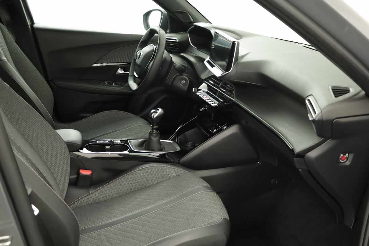 peugeot-2008-2025-gasolina-1199cc