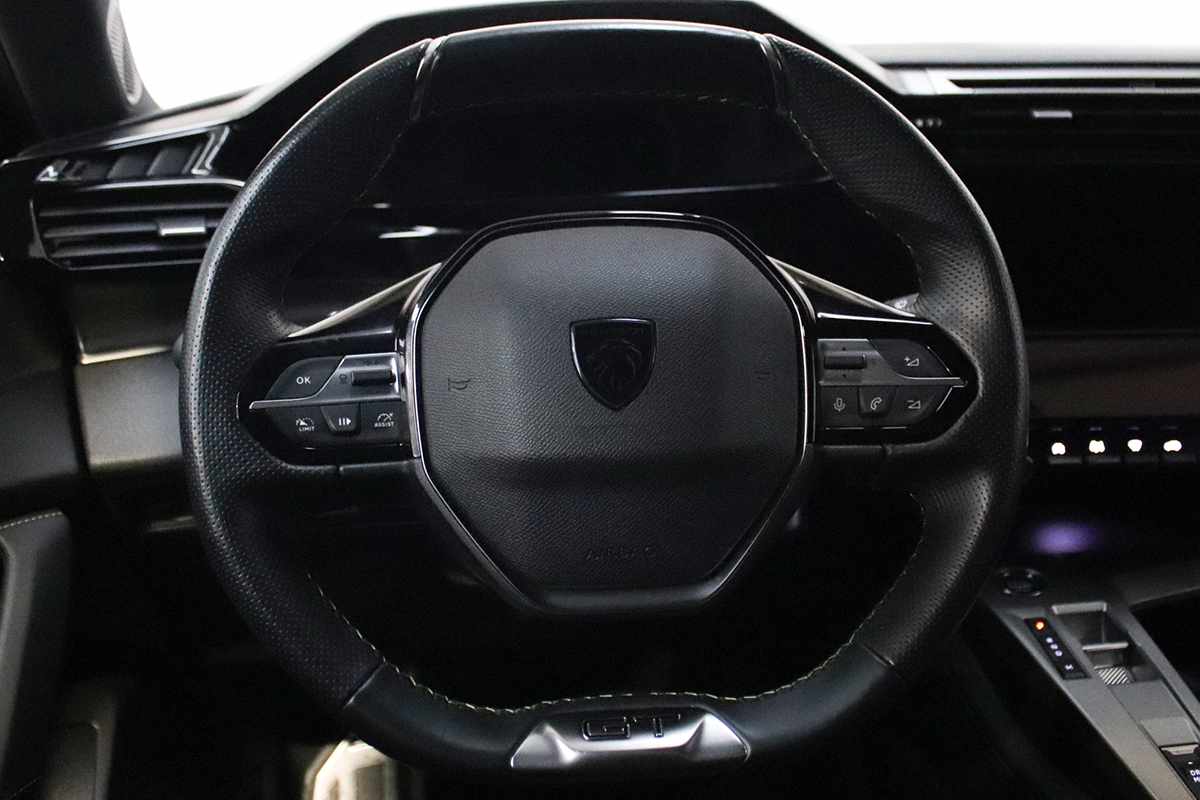 peugeot-308-2024-gasolina-1199cc