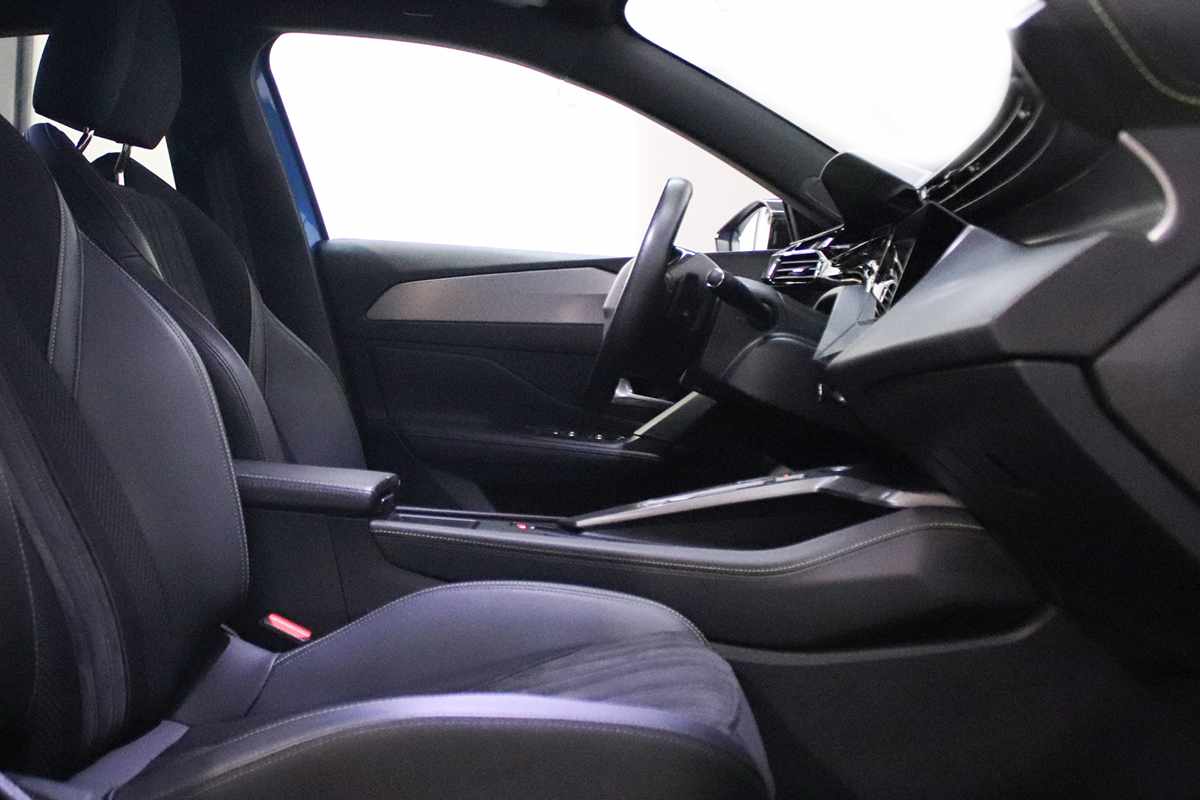 peugeot-308-2024-gasolina-1199cc