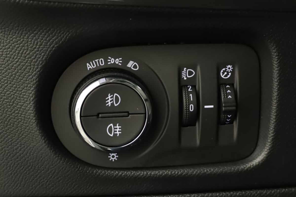 opel-mokka-2024-gasolina-1199cc