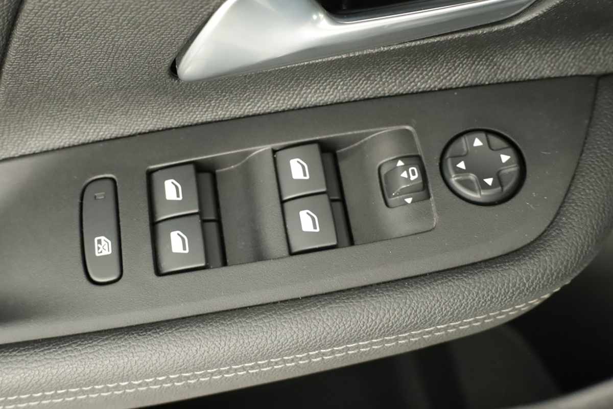 opel-mokka-2024-gasolina-1199cc