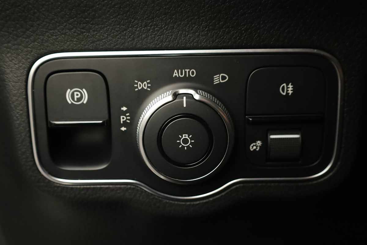 mercedes-benz-gla-2021-gasolina-1332cc