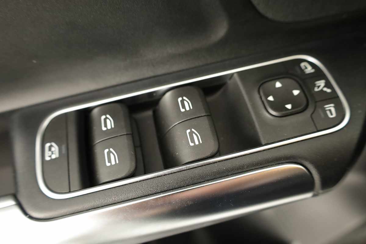 mercedes-benz-gla-2021-gasolina-1332cc