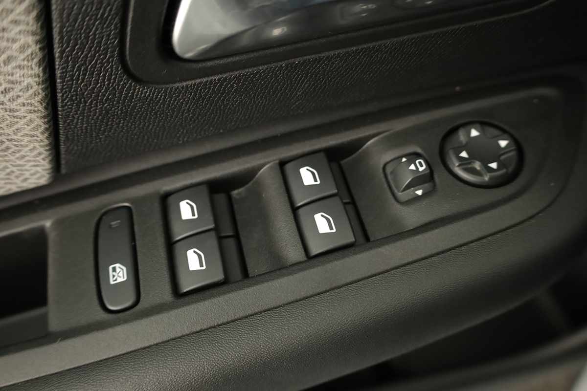 citroen-c4-2024-gasolina-1199cc