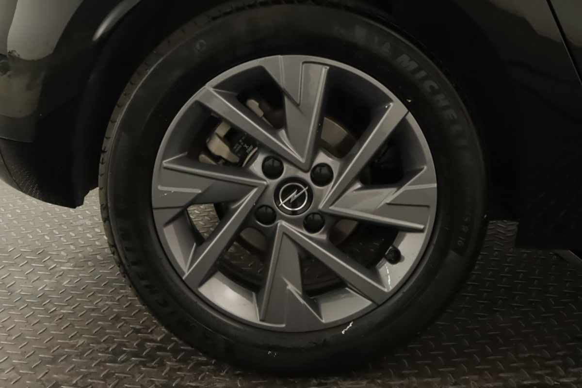 opel-corsa-2025-gasolina-1199cc