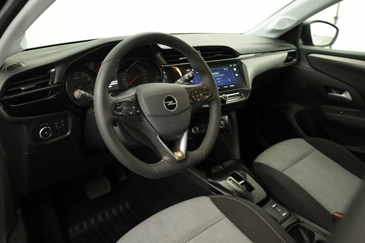 opel-corsa-2025-gasolina-1199cc