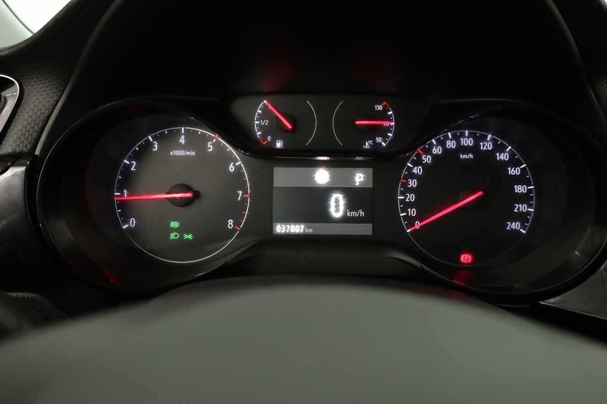 opel-corsa-2025-gasolina-1199cc