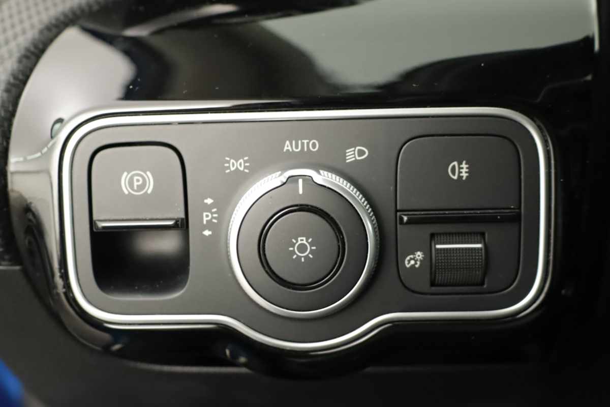 mercedes-benz-classe-a-2025-gasolina-1332cc