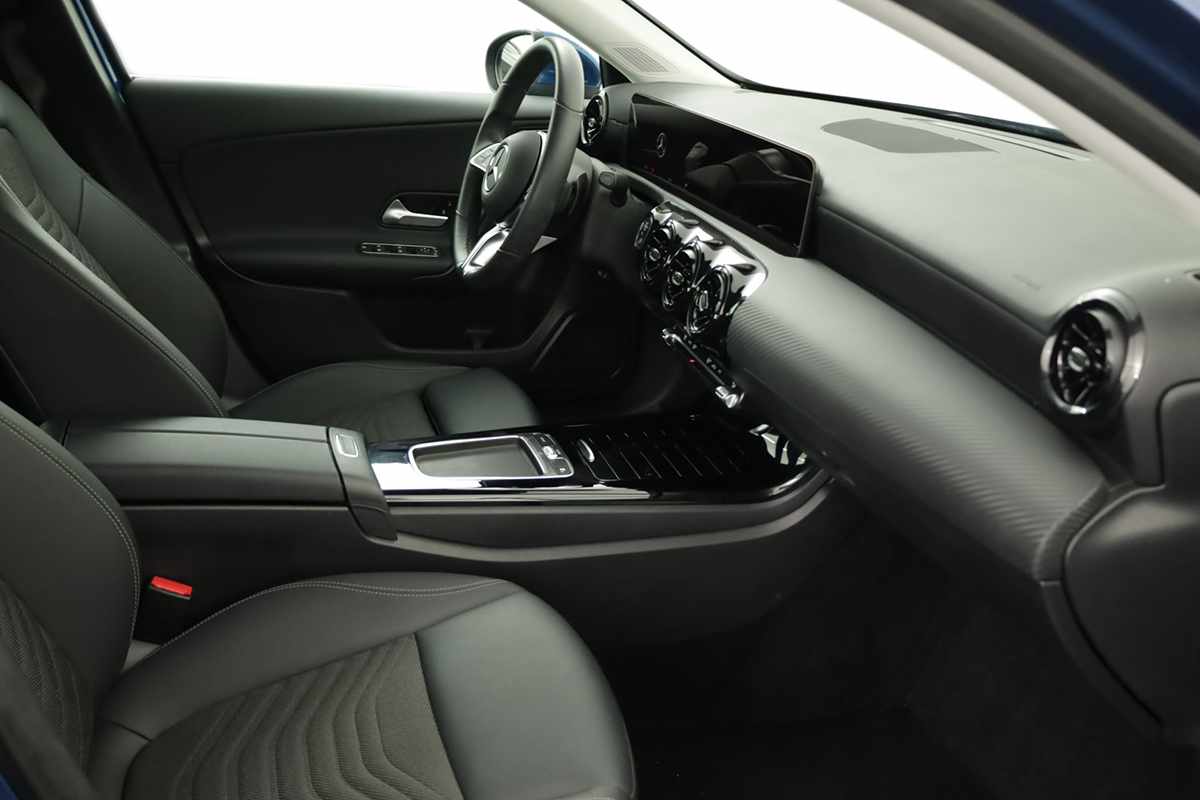 mercedes-benz-classe-a-2025-gasolina-1332cc