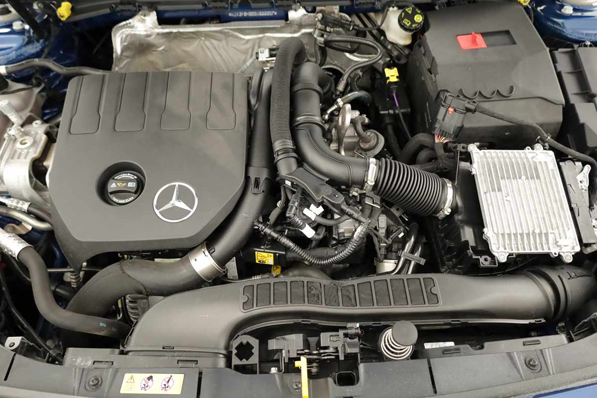 mercedes-benz-classe-a-2025-gasolina-1332cc