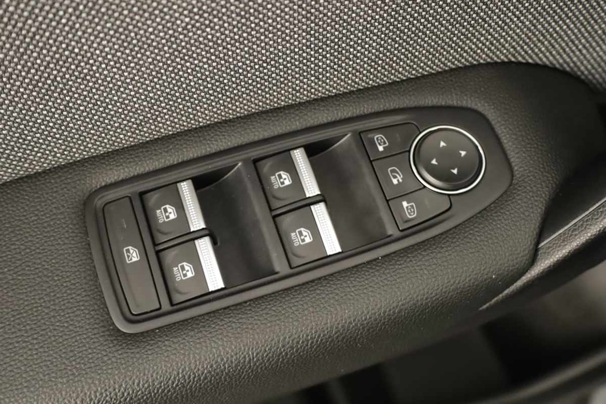 renault-captur-2025-gpl-999cc