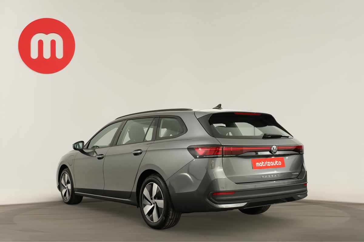 volkswagen-passat-variant-2025-hibrido-a-gasolina-1498cc