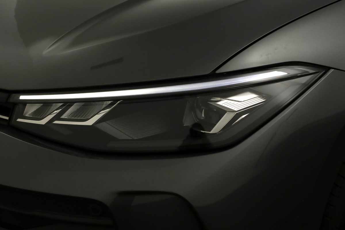 volkswagen-passat-variant-2025-hibrido-a-gasolina-1498cc