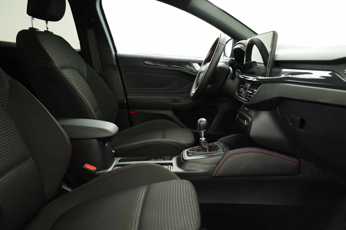 ford-focus-2025-gasolina-998cc