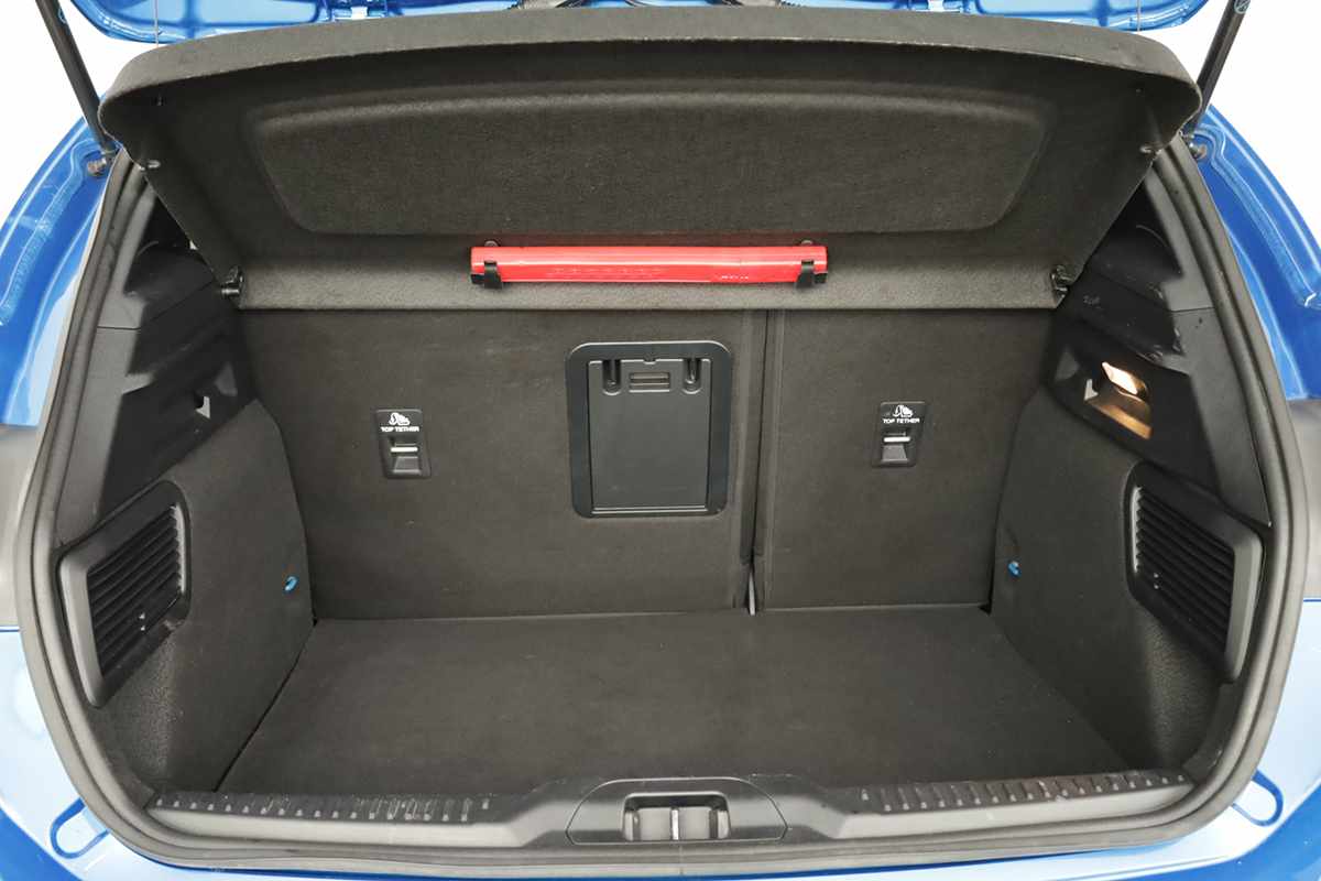 ford-focus-2025-gasolina-998cc